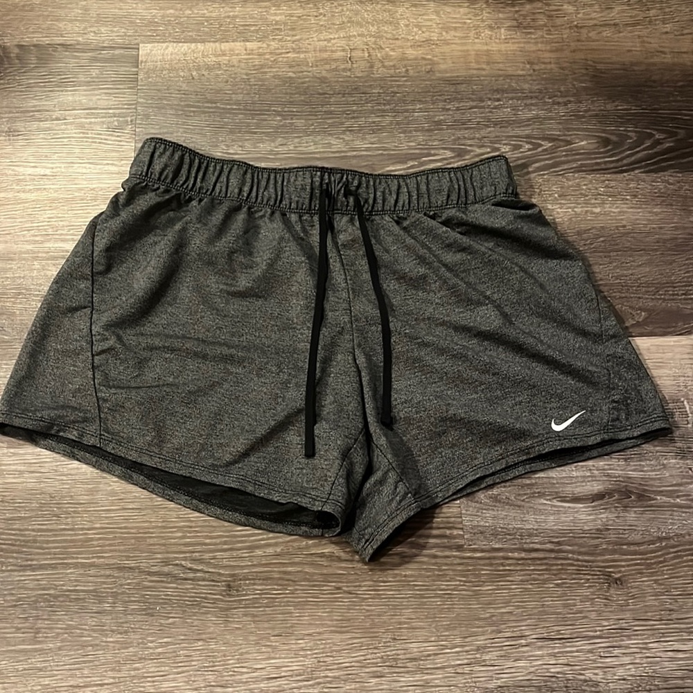 Women’s shorts Nike